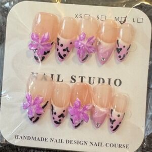 Handmade‎ Press On Nails Peach Pink Floral Accent Manicure Nail Art Set